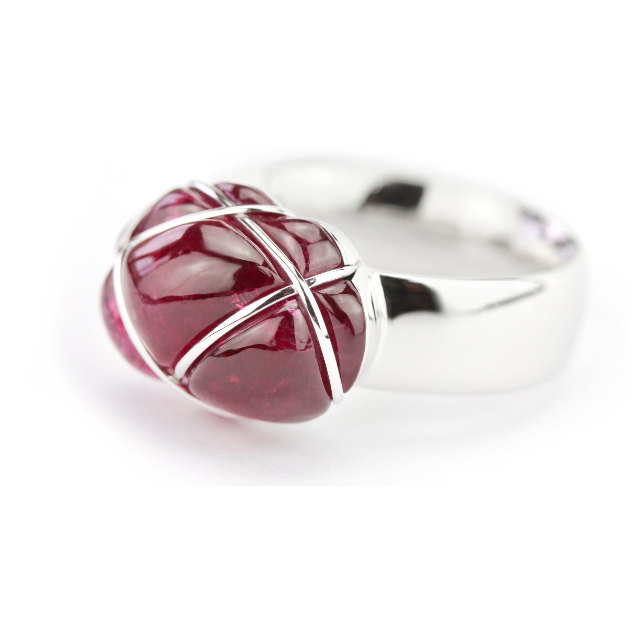 Himbeer-Rubellit-Ring „Bound“