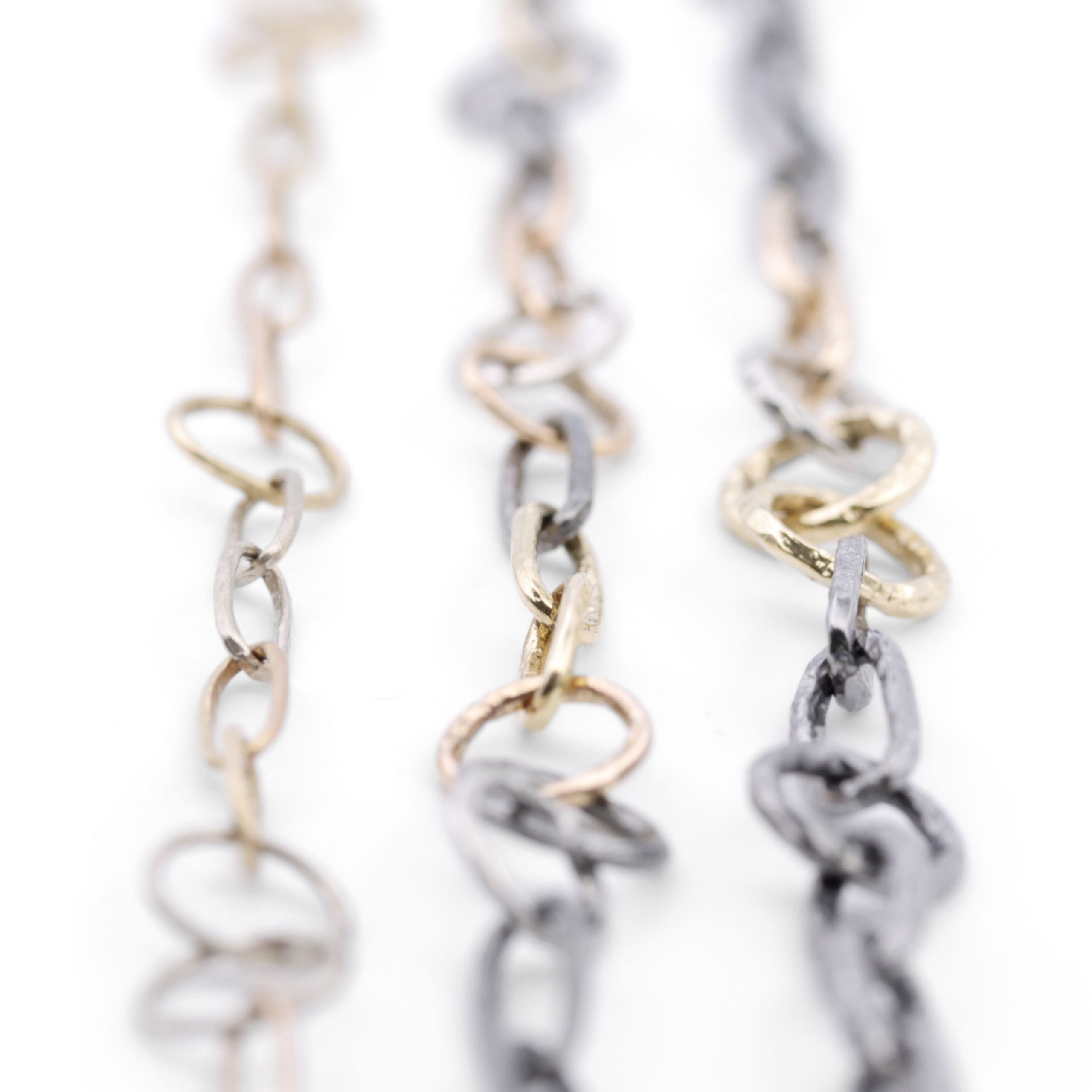 Kette Hammerschlag Tantal, Gold, Platin