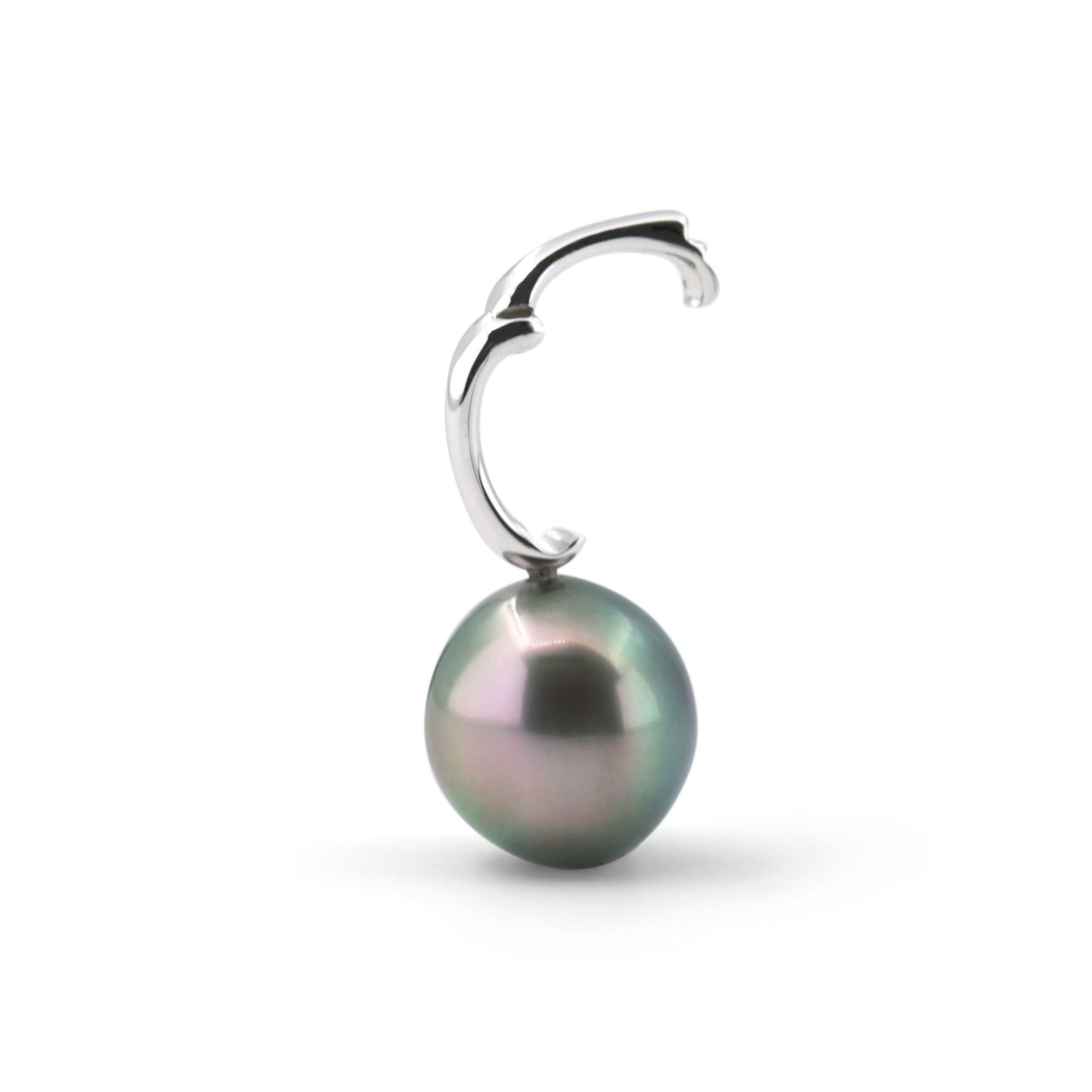 Tahitian pearl pendant medium